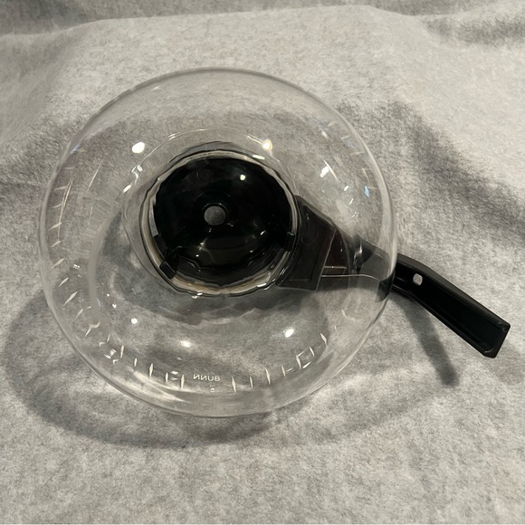 BUNN 6 Cup Replacement Glass Pot for Bunn Coffeemakers. Excellent Condition! - Picture 8 of 9